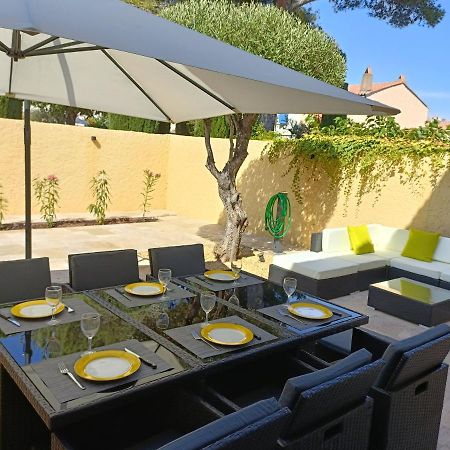 Belle Maison Mitoyenne De Standing Frejus Exterior photo